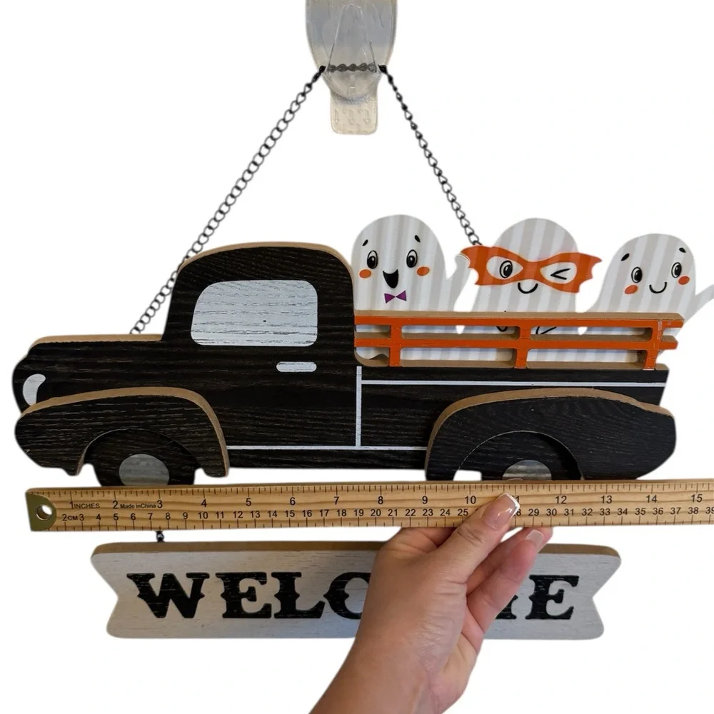 Halloween Ghost Truck Welcome Sign